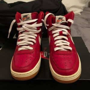 Nike Air Forces! (GS)